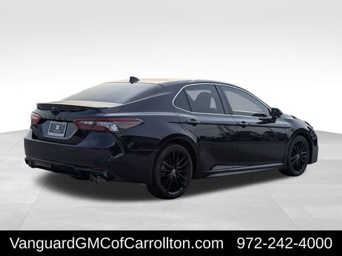 Used 2022 Toyota Camry XSE AWD/4WD image 8