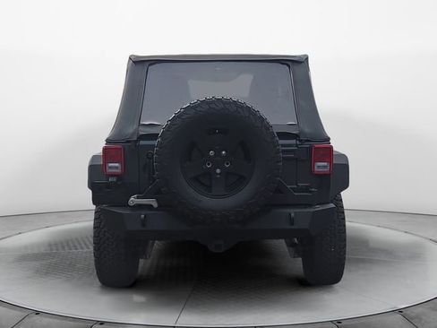 Used 2017 Jeep Wrangler Unlimited Sport w/ Connectivity Group image 4
