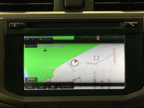 Used 2017 Toyota 4Runner SR5 AWD/4WD image 21