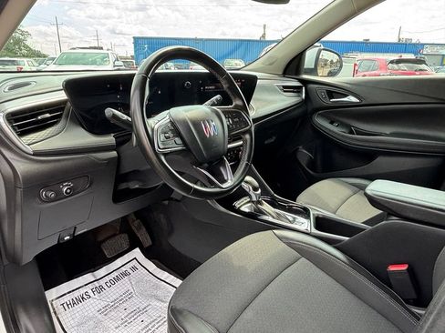 Used 2024 Buick Encore GX Preferred FWD image 9