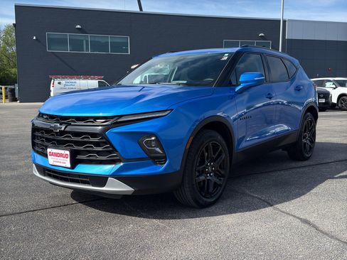 Certified 2024 Chevrolet Blazer LT w/ Sound & Technology Package AWD/4WD image 2