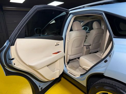 Used 2011 Lexus RX 350 AWD image 17