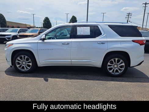Used 2019 Chevrolet Traverse Premier w/ Driver Confidence II Package FWD image 8