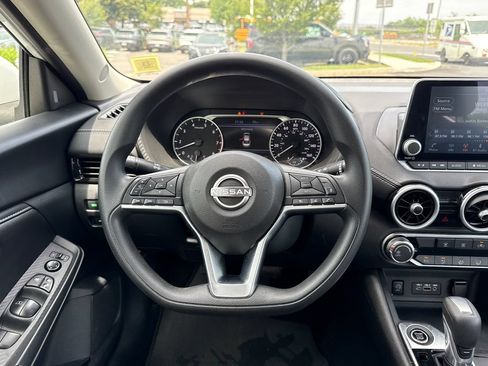 Certified 2025 Nissan Sentra SV FWD image 16