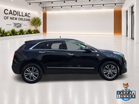 Certified 2023 Cadillac XT5 Premium Luxury w/ Technology Package AWD/4WD image 2