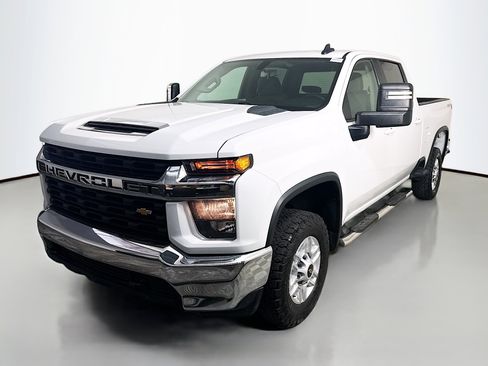 Used 2023 Chevrolet Silverado 2500 LT image 4