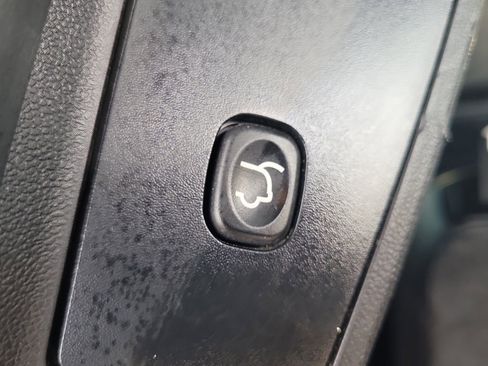 Used 2018 Dodge Grand Caravan GT image 9