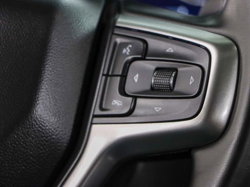 Used 2024 Chevrolet Silverado 1500 LT Trail Boss w/ Convenience Package II AWD/4WD image 15