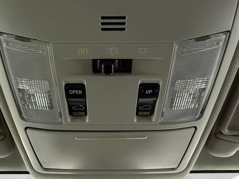 Used 2018 Toyota RAV4 XLE w/ Plus Extra Value Package FWD image 22