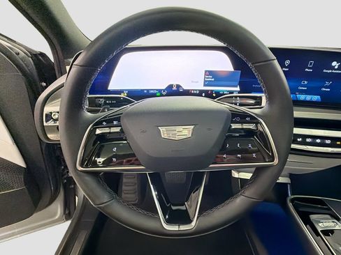 Used 2024 Cadillac Lyriq Sport RWD image 12