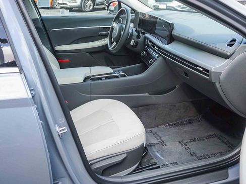 Certified 2024 Hyundai Sonata SEL w/ Convenience Package image 13