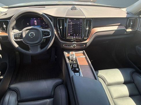 Certified 2023 Volvo XC60 B5 Ultimate AWD/4WD image 26