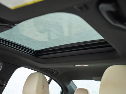 Used 2023 BMW 330e w/ Driving Assistance Package image 35