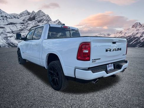 New 2026 RAM 1500 Laramie AWD/4WD image 7