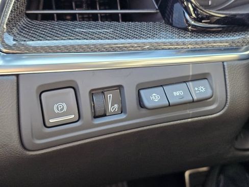 New 2026 Cadillac XT5 Sport AWD/4WD image 35