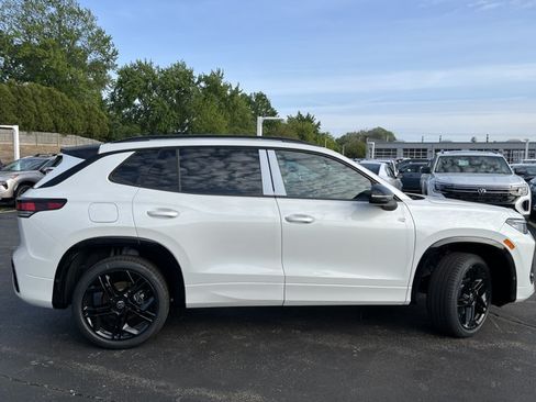 New 2026 Volkswagen Tiguan SE R-Line AWD/4WD image 5
