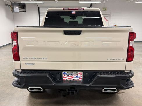 New 2026 Chevrolet Silverado 1500 Custom Trail Boss AWD/4WD image 8