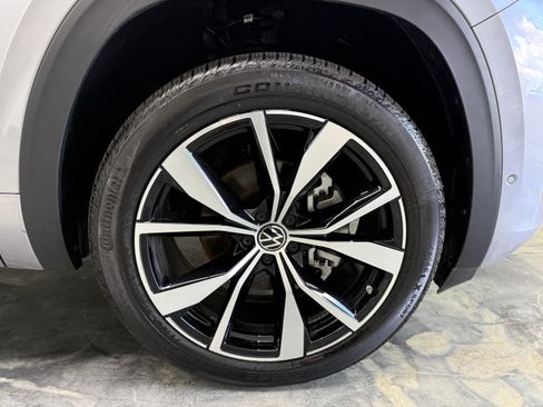 Used 2026 Volkswagen Atlas SEL Premium R-Line AWD/4WD image 31