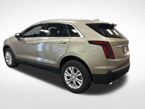 Certified 2023 Cadillac XT5 Luxury FWD image 3
