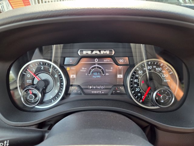 Used 2024 RAM 1500 Big Horn RWD image 27