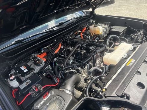 Used 2024 Toyota Tacoma TRD Sport w/ TRD Sport Upgrade Package AWD/4WD image 40