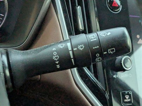 Used 2020 Subaru Outback Touring XT image 7