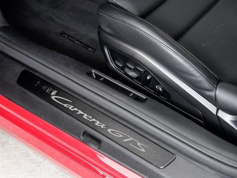 Used 2024 Porsche 911 Carrera GTS image 11