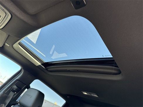 New 2026 GMC Sierra 2500 AT4 w/ AT4 Premium Plus Package image 22