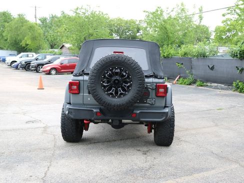 Used 2019 Jeep Wrangler Unlimited Rubicon image 4
