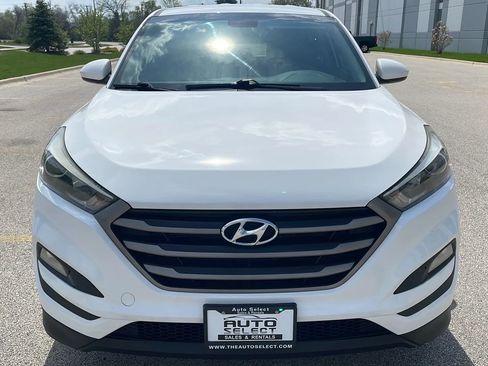 Used 2016 Hyundai Tucson SE image 3
