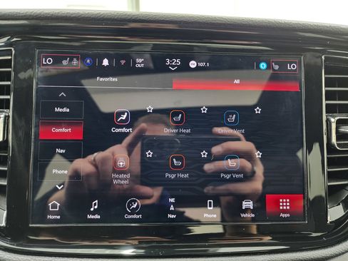 Used 2024 Dodge Durango GT image 53