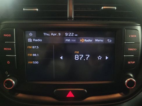 Used 2022 Kia Soul LX FWD image 25