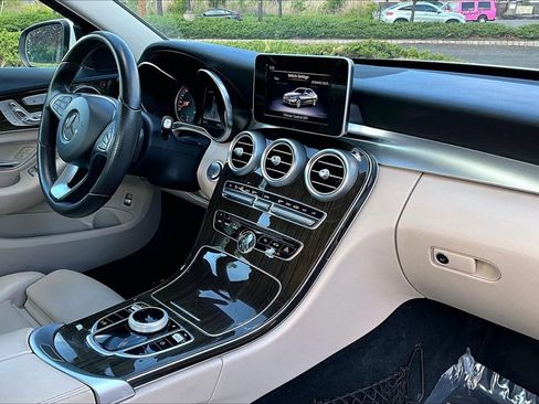 Used 2018 Mercedes-Benz C 300 4MATIC Sedan w/ Premium Package image 12