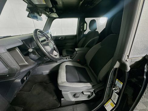 Used 2025 Ford Bronco Big Bend AWD/4WD image 13