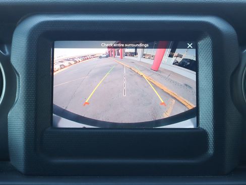 Used 2021 Jeep Wrangler Unlimited Sport S image 12