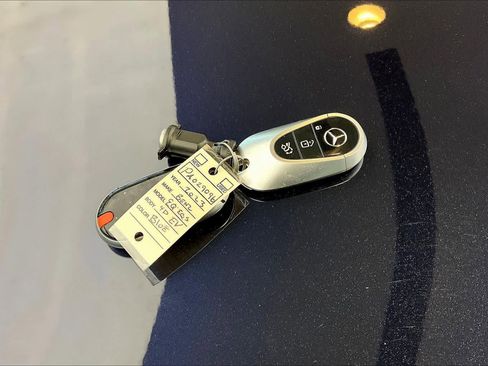 Used 2023 Mercedes-Benz EQS 450+ Sedan image 13