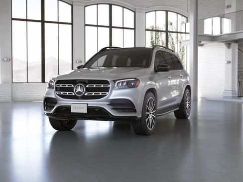Used 2020 Mercedes-Benz GLS 580 4MATIC w/ E-Active Body Control Package image 40