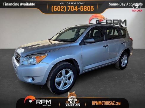 Used 2007 Toyota RAV4 2WD V6 w/ 3rd Row image 3