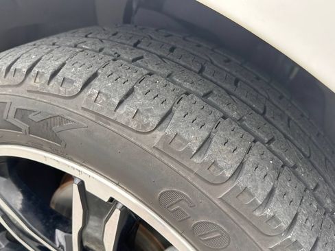 Certified 2020 Ford Expedition Limited w/ Equipment Group 303A AWD/4WD image 49