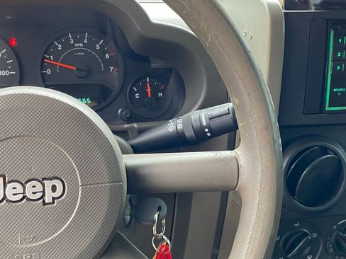 Used 2008 Jeep Wrangler X AWD/4WD image 15