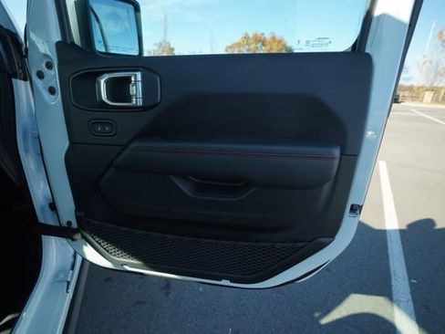 New 2026 Jeep Gladiator Rubicon image 18