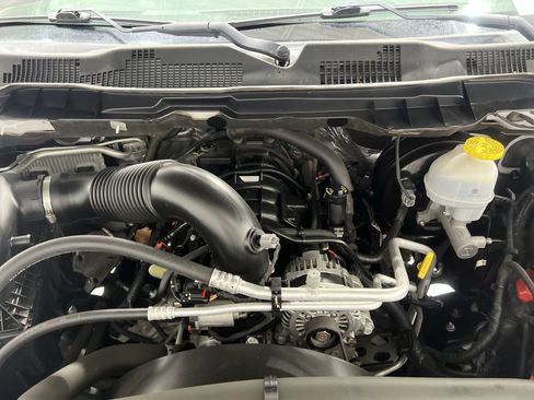 Used 2020 RAM 1500 Tradesman AWD/4WD image 24