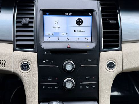 Used 2018 Ford Taurus SEL w/ Equipment Group 201A image 28