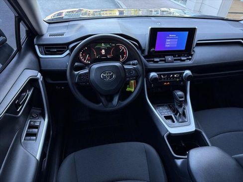 Certified 2025 Toyota RAV4 LE AWD/4WD image 15