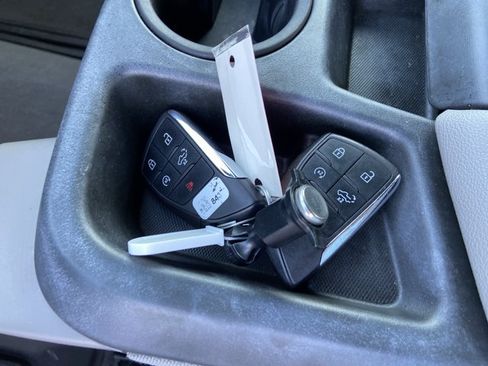 Used 2023 Chevrolet Silverado 1500 LT w/ Protection Package AWD/4WD image 42