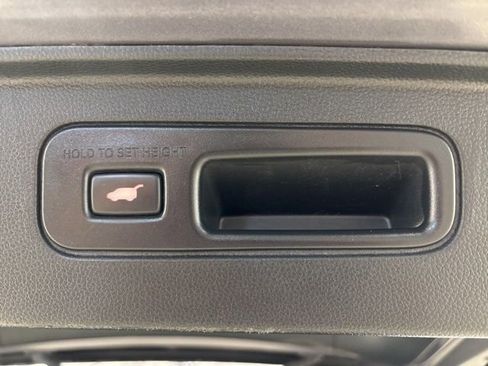 Certified 2023 Honda Pilot Elite image 17
