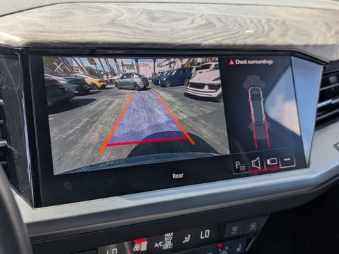 Used 2024 Audi Q4 e-tron Premium Plus w/ Premium Plus image 29