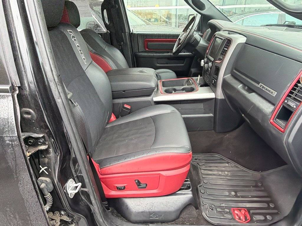 Used 2016 RAM 1500 Rebel w/ Luxury Group AWD/4WD image 8