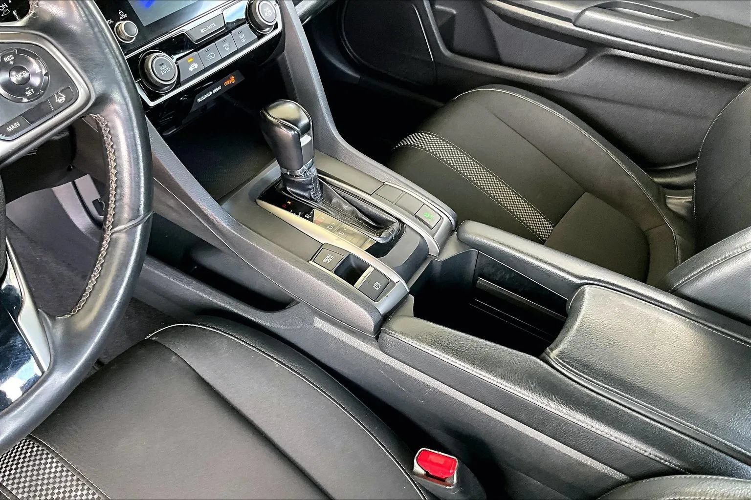 Used 2021 Honda Civic Sport image 15
