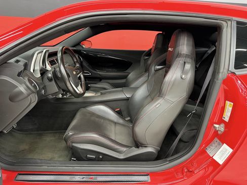 Used 2015 Chevrolet Camaro ZL1 RWD image 24